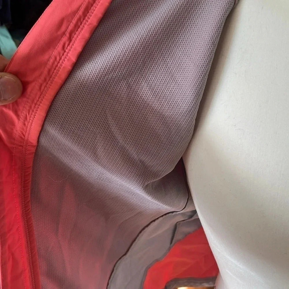 The North Face Flight Series Jacket Coral Women’s Size L - Picture 4 of 6